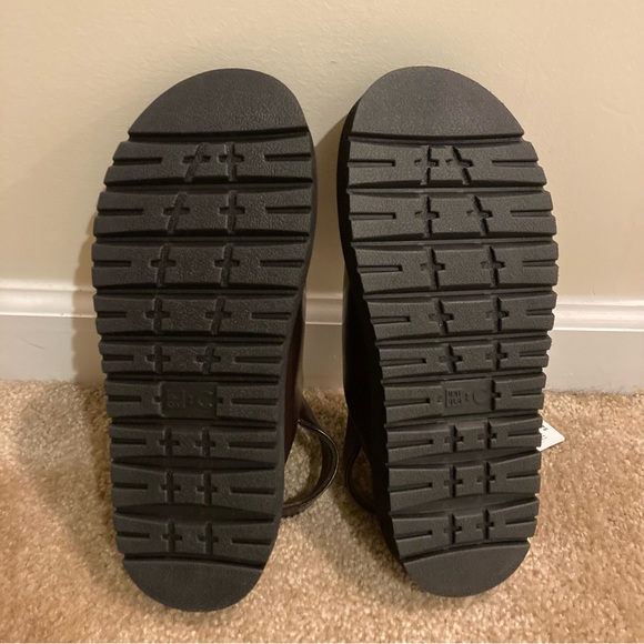 NWT-Uniqlo:C clogs - Picture 6 of 7